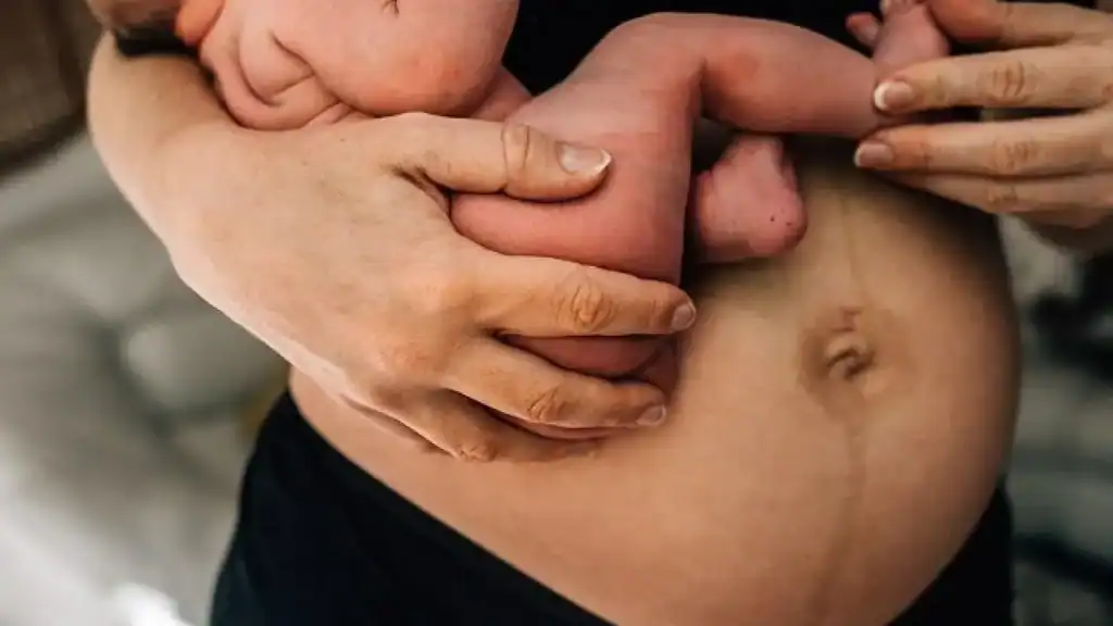 Why Is My Stomach Still Big After Pregnancy Grays?